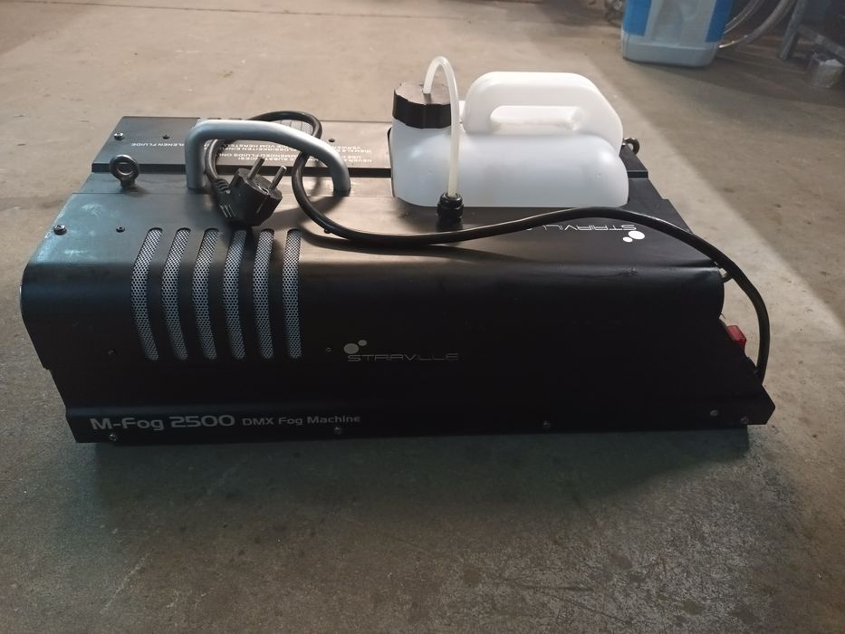 Maquina de Fumo Stairville M-Fog 2500