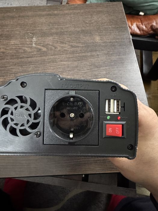 Інвертор 1500w номінал NDDI