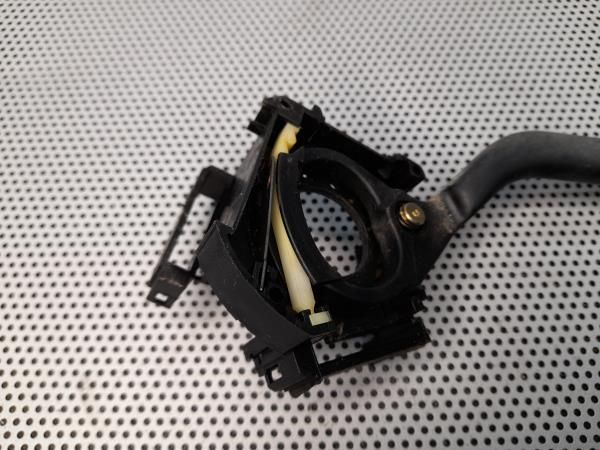 Conjunto / manetes de luzes e limpa vidros VOLKSWAGEN Caddy II (9K)