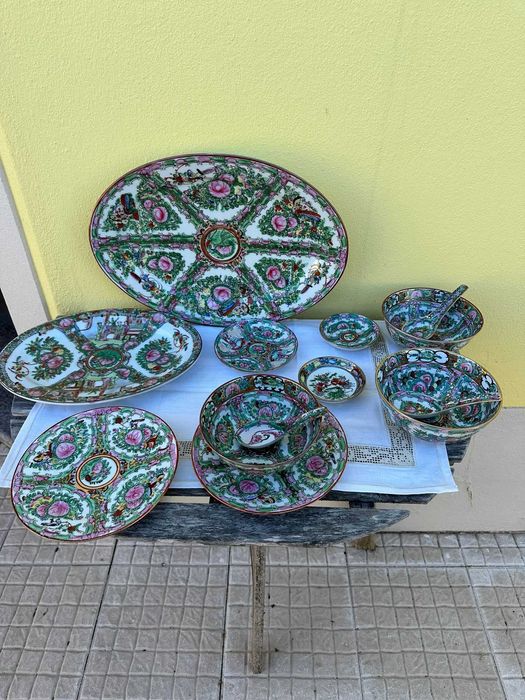 Conjunto de loiça chinesa em optimo estado