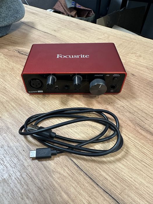 focusrite scarlett solo 3rd gen - Купить студийное оборудование