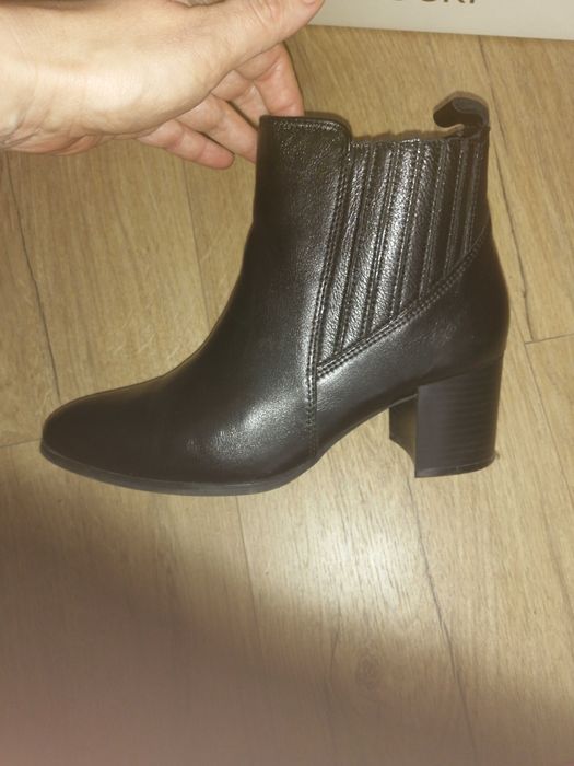 Botki buty skózany firmy Lasocki