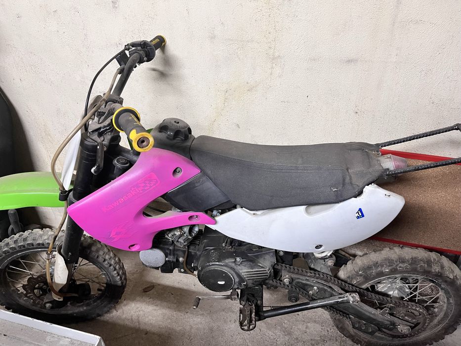 Pit bike 140.