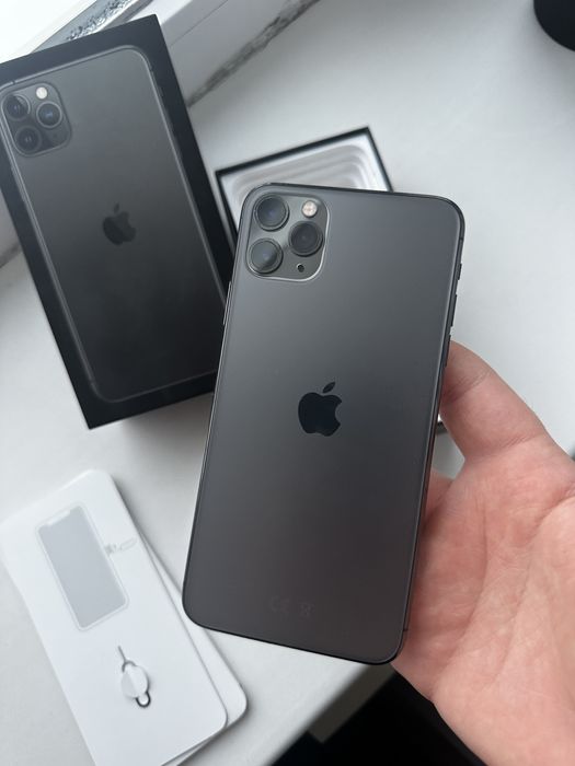 Продам Iphone 11 pro max 256gb