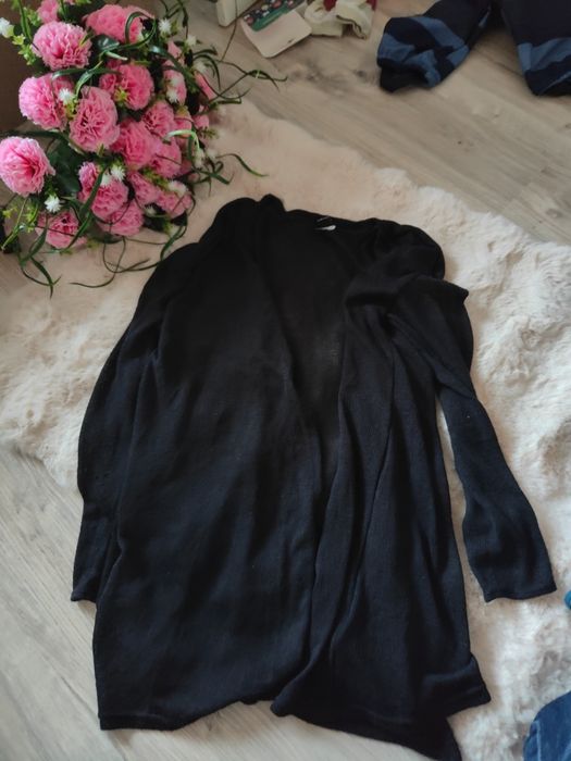 Paka ubrań damskich S 14 sztuk