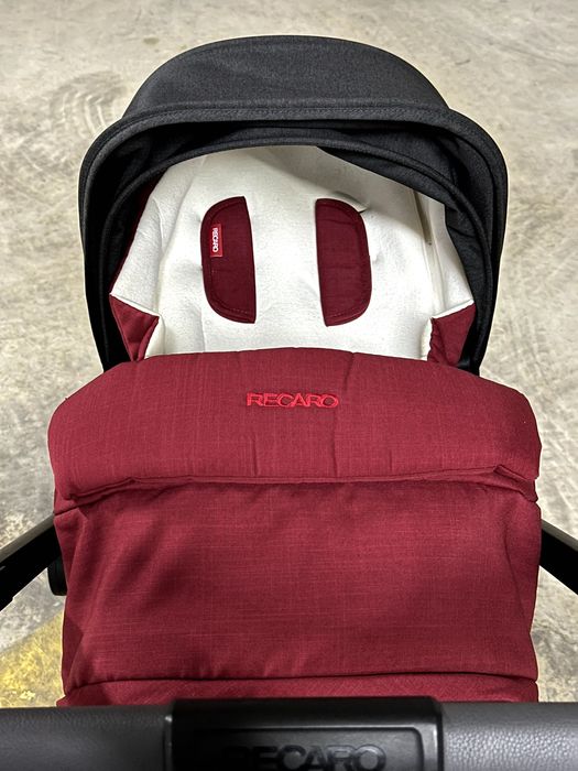 Recaro: Carrinho Passeio + Ovo + Alcofa + Capa para a chuva