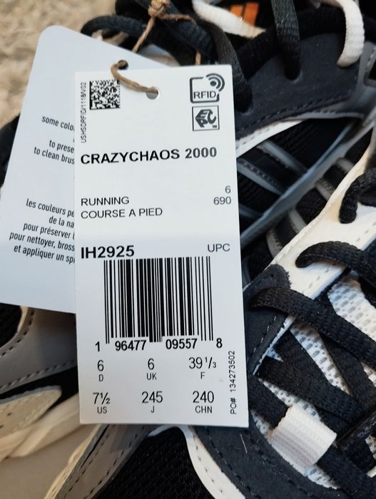 Кросівки Adidas  жіночі