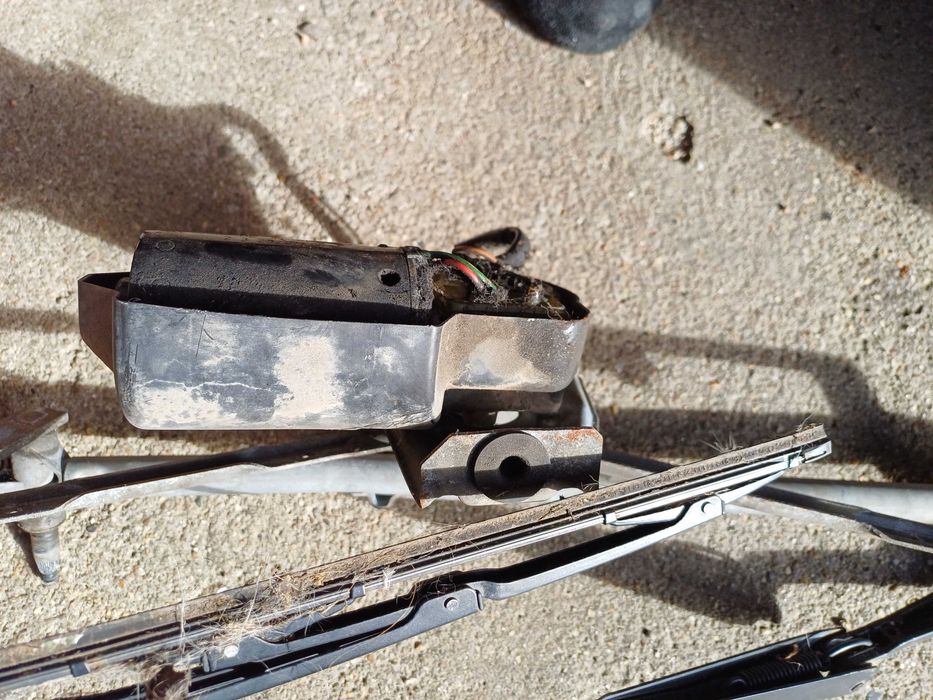 Motor Limpa vidros clio
