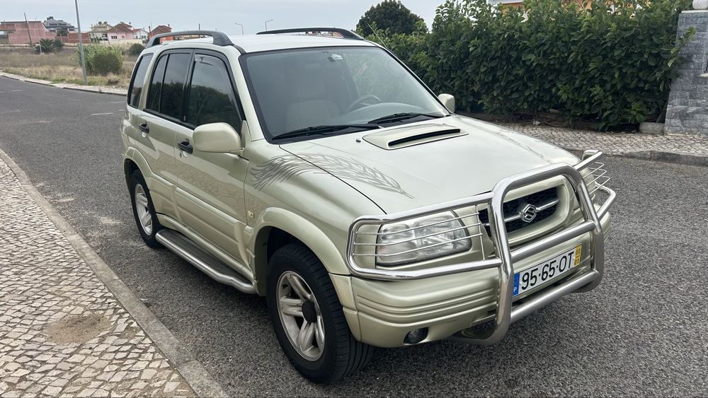 Suzuki Grand Vitara 2.0 TD - ano 2000 - 184.000 kms