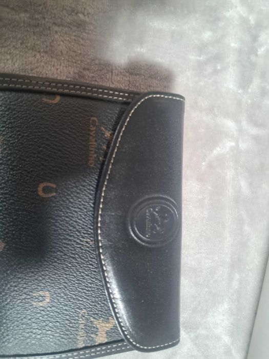 Carteira cavalinho nunca usada na caixa