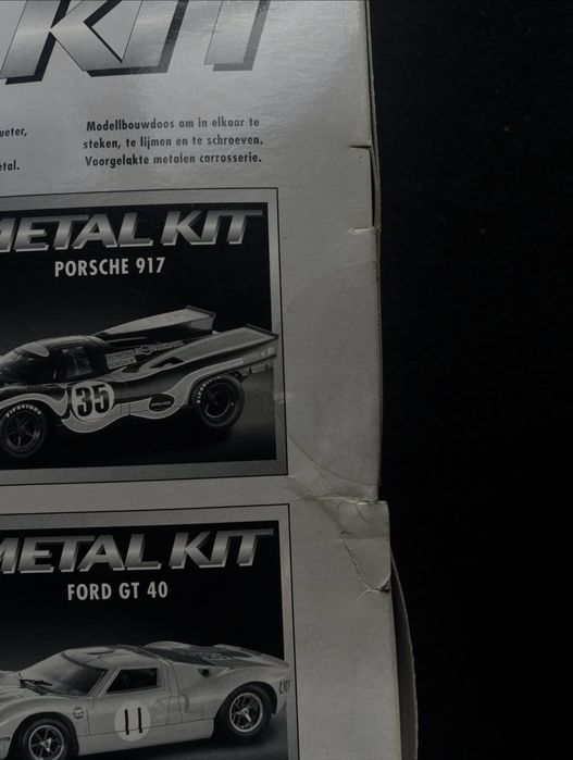 Revell Porsche Carrera 911 Metal Kit 08761