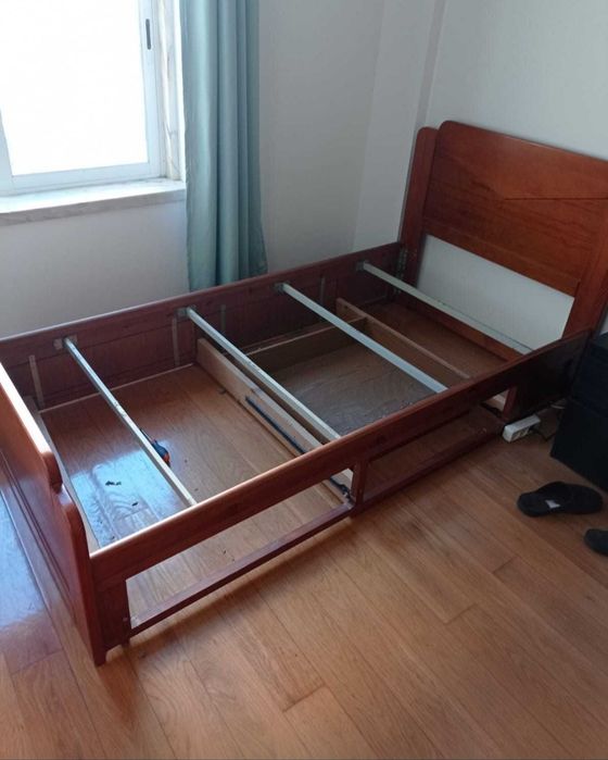Cama solteiro madeira