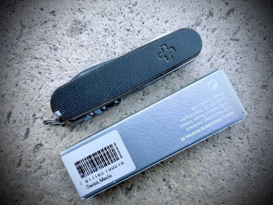 Victorinox Compact Micarta Canivete suiço