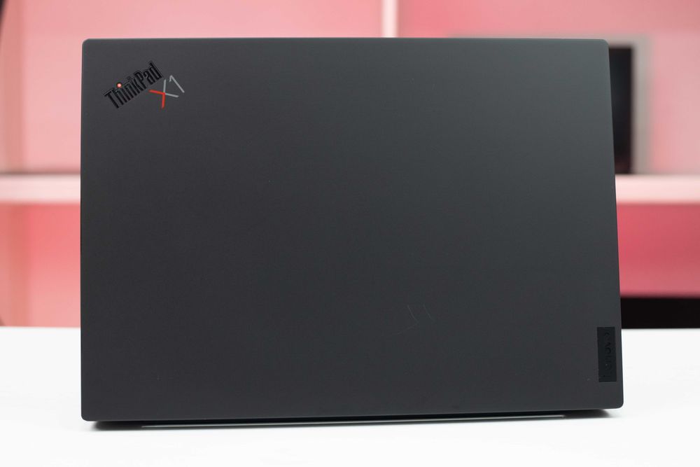 Lenovo ThinkPad X1 Carbon Gen 10 i7-1265U 16RAM 512Gb SSD FHD IPS 14" LTE !