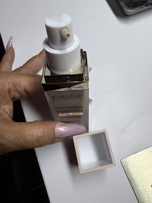 Eveline cosmetics podkład wonder match