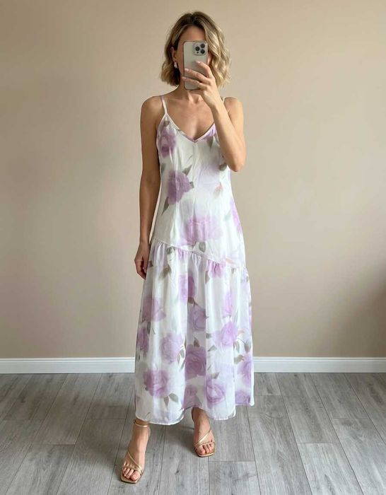 . Zwiewna Sukienka MAXI w fioletowe róże 36