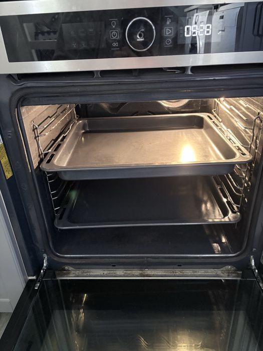 Forno Whirlpool com avaria