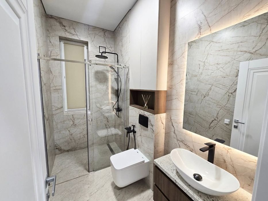 Одноповерховий будинок в КМ 141 м2 з газом новий ремонт с. Ходосівка