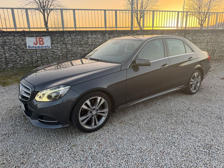 Mercedes-Benz E 300 BLUETEC Hybrid Avantgarde