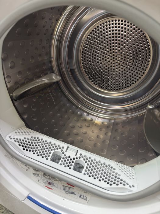 Сушильна машинка Electrolux