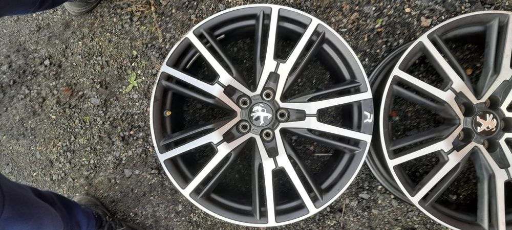 Felgi Peugeot RCZ R