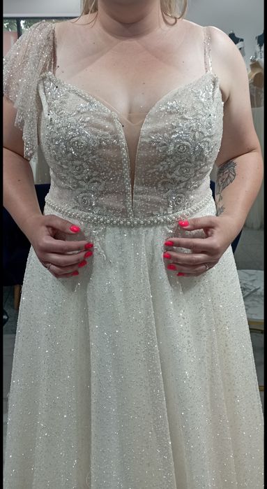 Suknia ślubna plus size  r 44/46