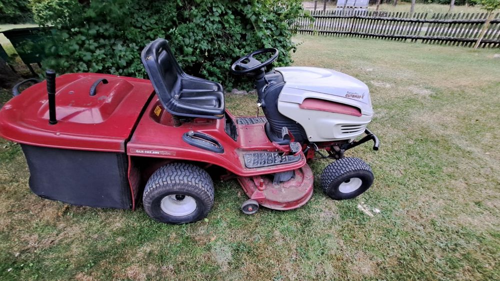 Traktorek kosiarka, silnik honda 2 cylindry