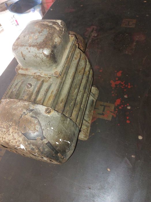 Silnik 1.5 kw 1400 obr/min 3f.