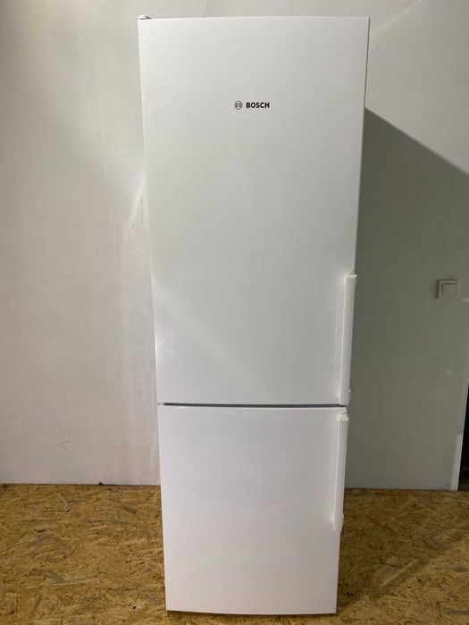 Холодильник з морозильною камерою Siemens  KG36VVW32 Сіменс з Швеції