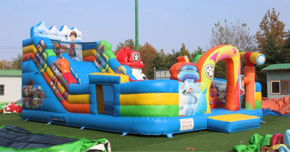 Wynajem namiotow dmuchancow zjezdzalni dmuchaniec namiot plac zabaw