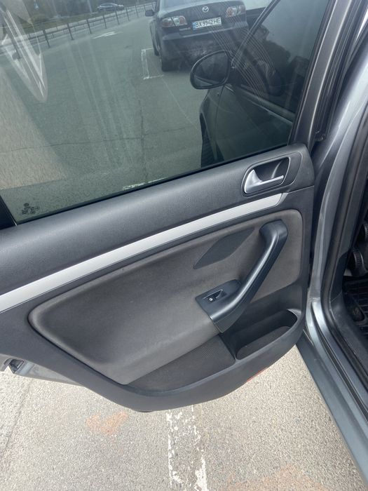 Volkswagen golf 6 1.6tdi