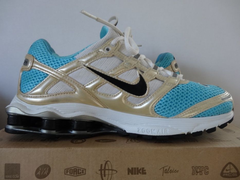 Buty NIKE AIR ZOOM SHOX 2:45 roz 40,5 Sportowe Adidasy