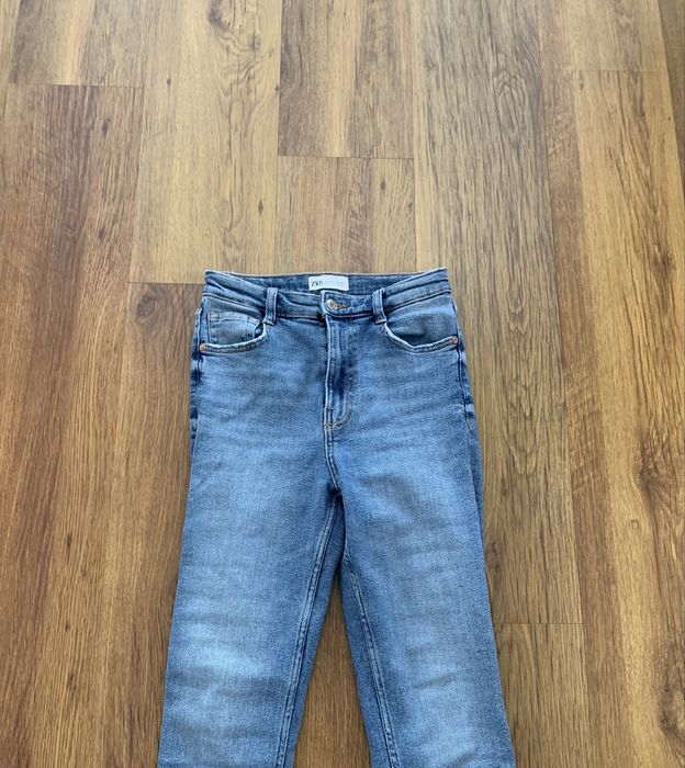 Spodnie jeansowe Zara