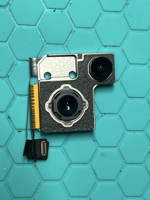 Камера iPhone 13