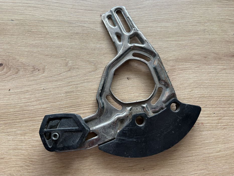 Заспокоювач ланцюга / успокоитель цепи ISCG05 - E13 / Reverse Components.