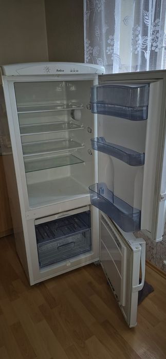 Lodówka zamrażarka Amica
