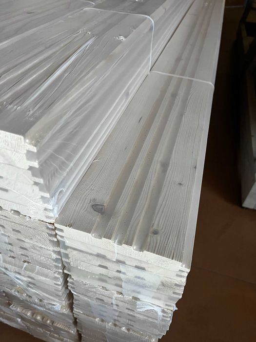 Kompozyt/ drewno konstrukcyjne C24,KVH,BSH/aluminium/deski elewacyjne
