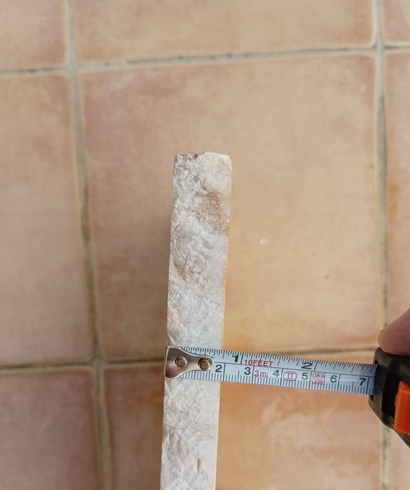 Pedra Mármore de 2 cms espessura