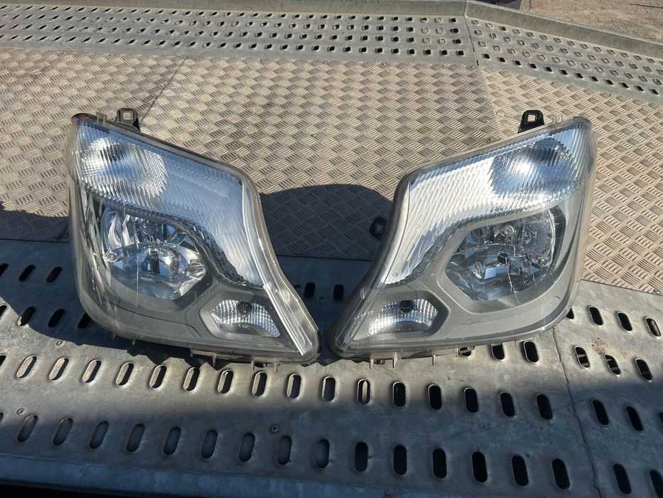 Komplet lamp Europejskich Mercedes Sprinter 906 lift