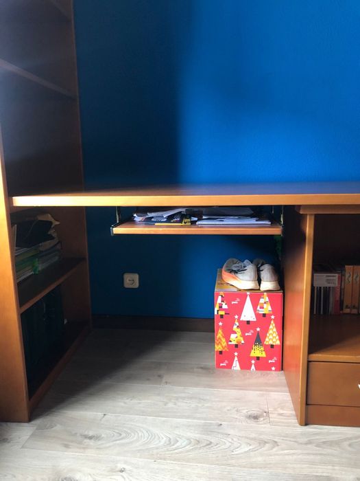 Secretaria com móvel