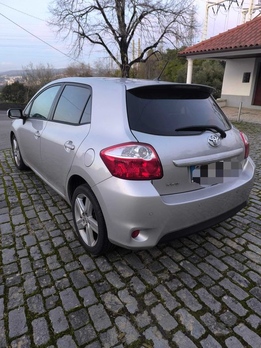 Toyota Auris 1.4 D-4D Exclusive+P.Sport