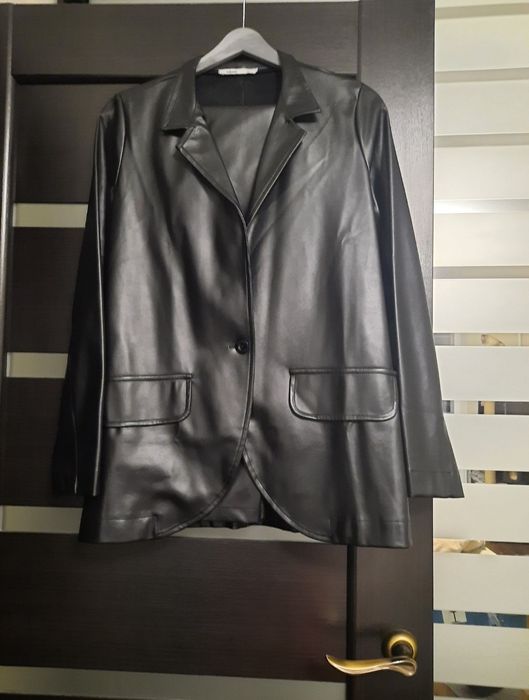 Новий брючний костюм