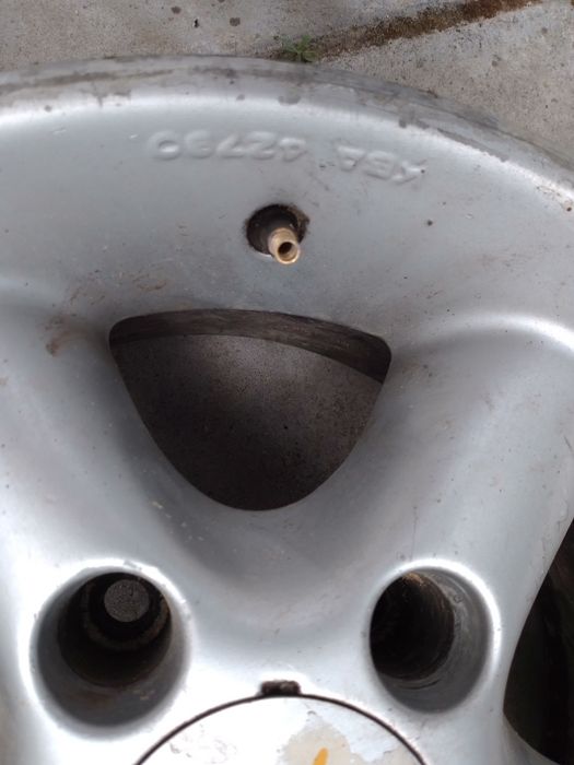 Jantes 15 bom estado sem pneus