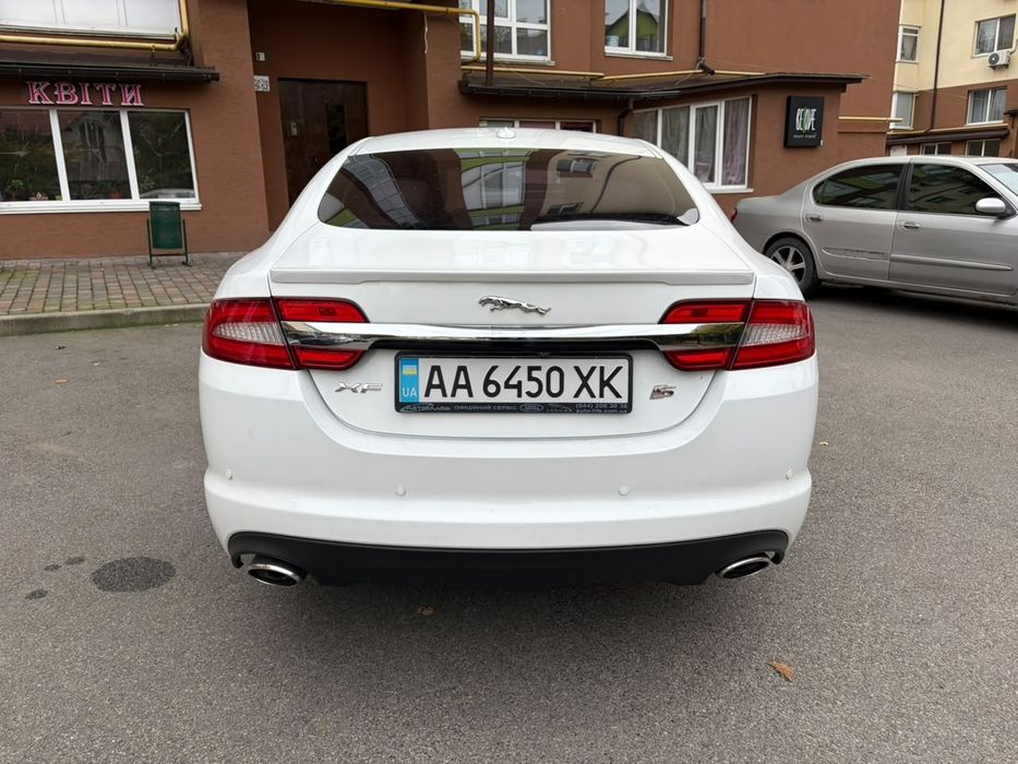 Продам JAGUAR XF 3.0