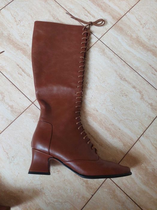 Продам сапоги женские