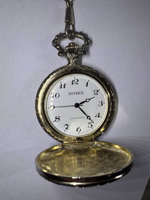 Карманные часы Antique ANTIMAGNETIC