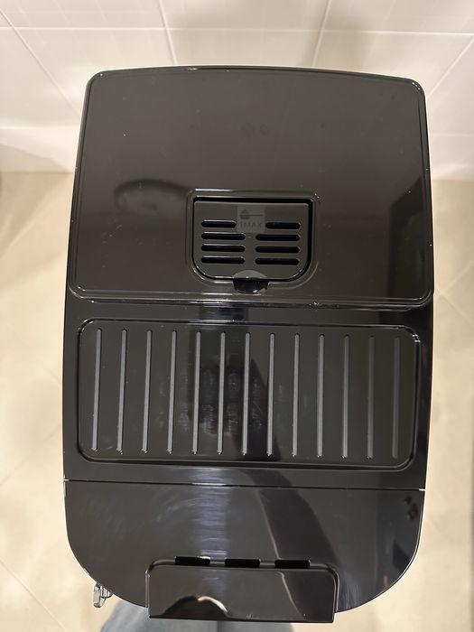 Máquina de café Delonghi ECAM220