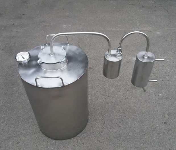 Електричний дистилятор с харчової нержавійки AISI 304, з ТЄНом