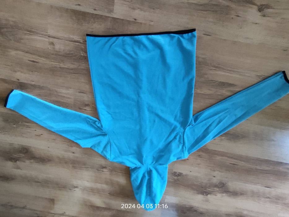 Męska bluza z kapturem