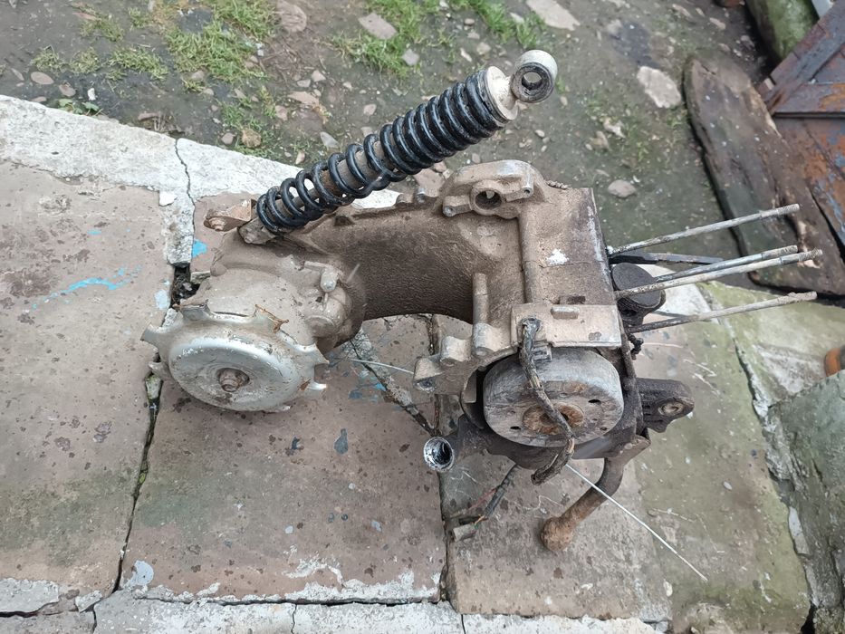 Двигун 4-так китаєць.